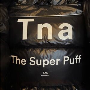 Aritzia TNA Black The Super Puff Puffer Jacket
